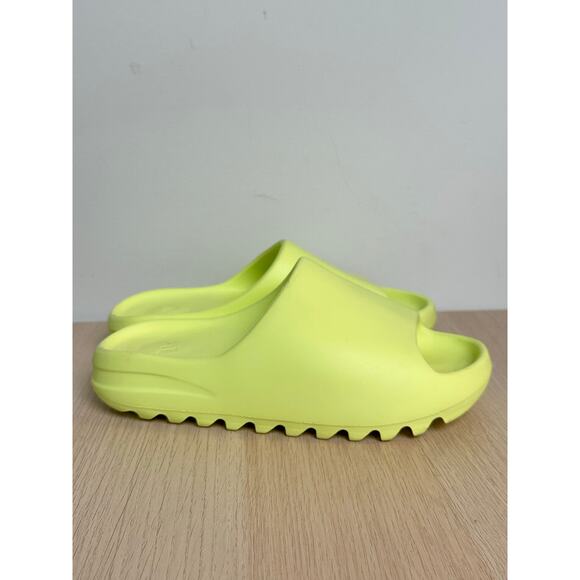 Yeezy Other - Adidas x Yeezy Slide Glow Green - Size 8M - MINT